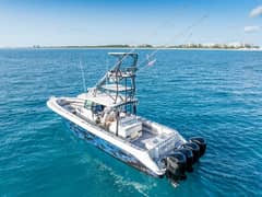 2014 Hydra-Sports 42 Custom Siesta "Dirty Deeds" photo 6