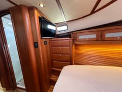2018 Sabre 45 Salon Express "Family Affair IX" photo 9