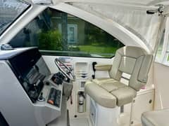 2019 Pursuit 325 OS photo 9
