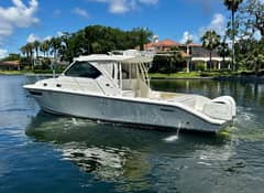 2019 Pursuit 325 OS photo 6