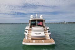 2015 Riviera 6000 Sport Yacht "Six Pack" photo 9