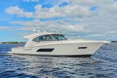 2015 Riviera 565 SUV "Escape Pod" photo 2
