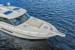 2015 Riviera 565 SUV "Escape Pod" photo 6