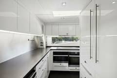 2011 Sunseeker 34M "Seahorse" photo 9