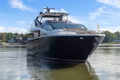 2019 Sunseeker 86 Yacht "Take It Easy IV" photo 7