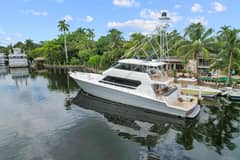 1998 Hatteras 82 Convertible "BELLISSIMA" photo 4