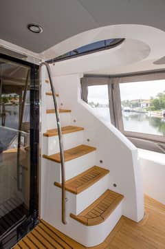 2018 Sunseeker 75 Yacht "Second Thoughts" photo 5