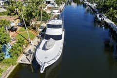 2008 Viking 74 Enclosed Bridge photo 5