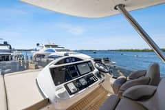 2014 Sunseeker Manhattan 73 photo 5