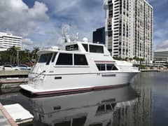 1998 Viking 54 Sport Yacht "MRS. CHIPS" photo 2