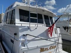 1998 Viking 54 Sport Yacht "MRS. CHIPS" photo 3