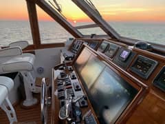 1998 Viking 54 Sport Yacht "MRS. CHIPS" photo 8