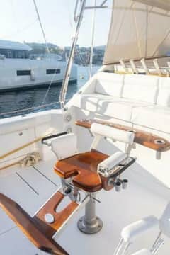 2004 Cabo 45 Express Los Suenos Edition photo 9