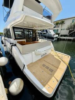 2019 Sealine F430 "La Vida Boca" photo 4
