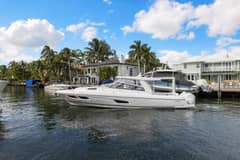 2021 Intrepid 438 Evolution "Salty Dog" photo 7