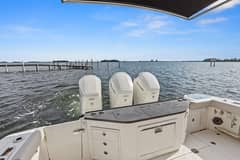 2022 Boston Whaler 405 Conquest "Lobo Del Mar II" photo 8
