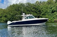 2018 Pursuit 325 DC "Sea Mi Amor" photo 3