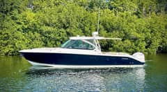 2018 Pursuit 325 DC "Sea Mi Amor" photo 1