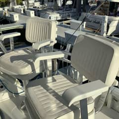 2006 Cabo 35 Flybridge Sportfish "LAURALEA" photo 9