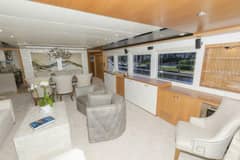 2026 Johnson Flybridge w/Hydraulic Platform "JOHNSON 93 OPEN FB" photo 4