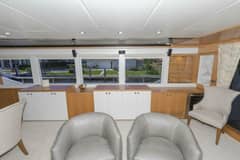 2026 Johnson Flybridge w/Hydraulic Platform "JOHNSON 93 OPEN FB" photo 5