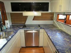 1990 Viking Cockpit Motor Yacht "LUCKY STARS" photo 6