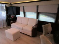 2005 Neptunus Enclosed Skylounge "SHORE GIRL" photo 4
