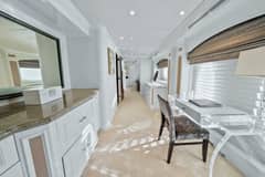 2005 Trinity Yachts Tri-Deck "NICOLE EVELYN" photo 9