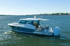 2025 Tiara Yachts 43 LE "NEXT LEVEL" photo 4