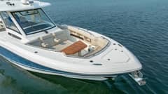 2019 Boston Whaler 350 EX Realm "BLUE SKIES" photo 2