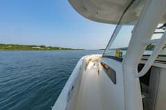 2019 Boston Whaler 350 EX Realm "BLUE SKIES" photo 7