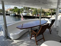 2002 President 100 Motor Yacht "Glen Ellen" photo 7