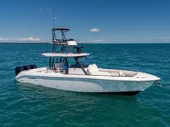 2025 Everglades 375 Center Console "Papa Roach III" photo 6