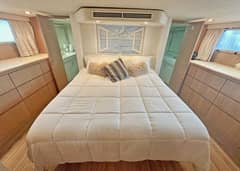 1994 Hatteras Cockpit Motoryacht photo 4