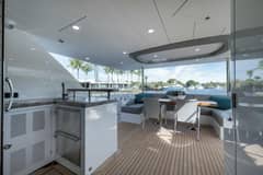 2017 Ocean Alexander 85 "LIVE MAS" photo 7