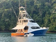 2008 Hatteras 77 Enclosed Bridge "Desperado" photo 6