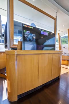 2005 Pershing 76 Motor Yacht "Denise" photo 6