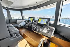 2025 Absolute 75 Navetta "Fantasy Girl" photo 7