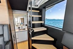 2025 Absolute 75 Navetta "Fantasy Girl" photo 8