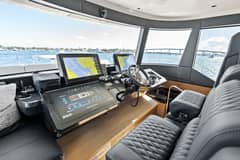 2025 Absolute 75 Navetta "Fantasy Girl" photo 2