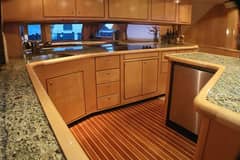 2001 Donzi 73 Sport Yacht photo 2
