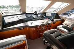 2002 Hatteras 65 Enclosed Bridge "MoonTan" photo 3