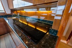 2006 Viking 56 Convertible "Summer Salt" photo 9