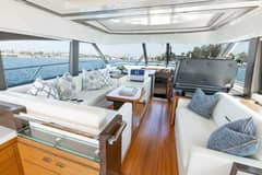 2017 Tiara Yachts 53 Coupe "no name" photo 7