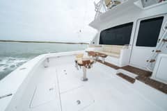 2005 Viking 52 Convertible photo 3