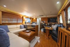 1998 Viking 50 Convertible "Miss Scarlett" photo 7