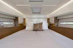 2023 Prestige 460 Flybridge "Pass-N-Bye" photo 9