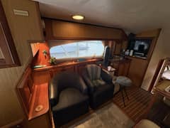 2005 Luhrs 41 Convertible "Rabbit Hole" photo 9