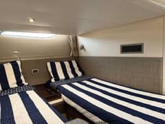 2016 Sea Ray 40 Sundancer "Lady Laura" photo 9