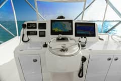 2013 Tiara Yachts 3900 Convertible "Salty Dach" photo 2